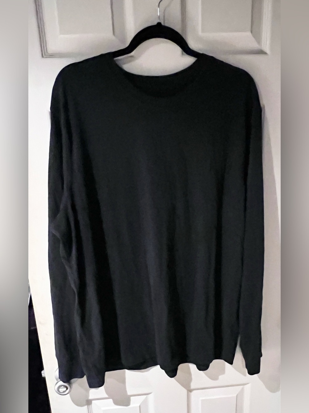 Eddie Bauer Men's Long Sleeve Crew Neck Shirt - Black